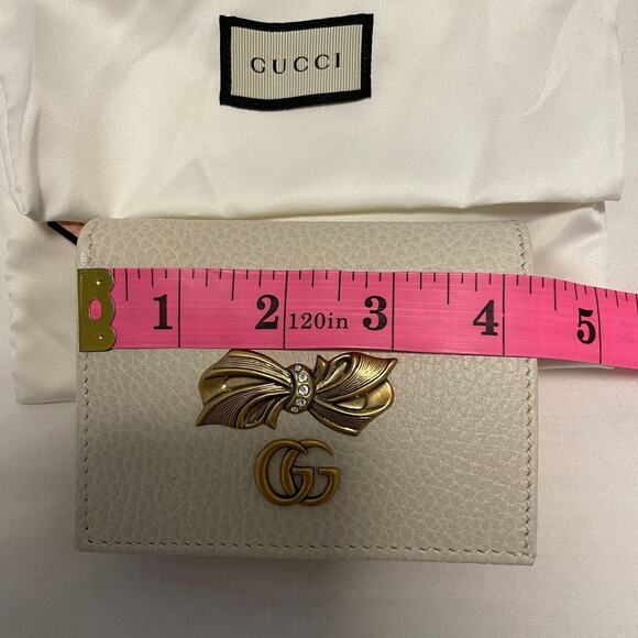 Gucci GG Marmont Bow Bifold Wallet off-white textured leather Gold Accents New - Picture 10 of 11